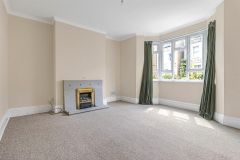 Click the photo for more details of Alpha Road, Cambridge