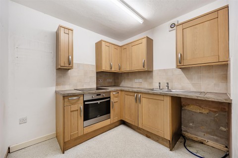 Click the photo for more details of Dukes Avenue, Dorchester, Dorset