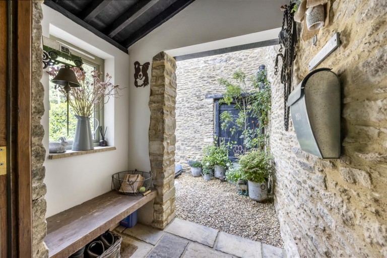 Images for Signet, Burford
