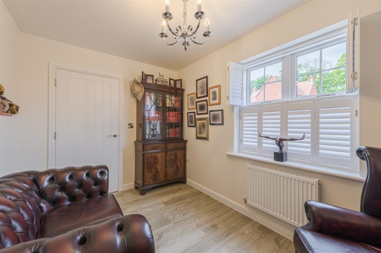 Images for Poplar Close, Overseal, DE12