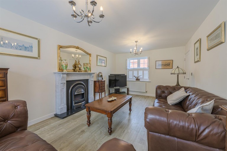Images for Poplar Close, Overseal, DE12