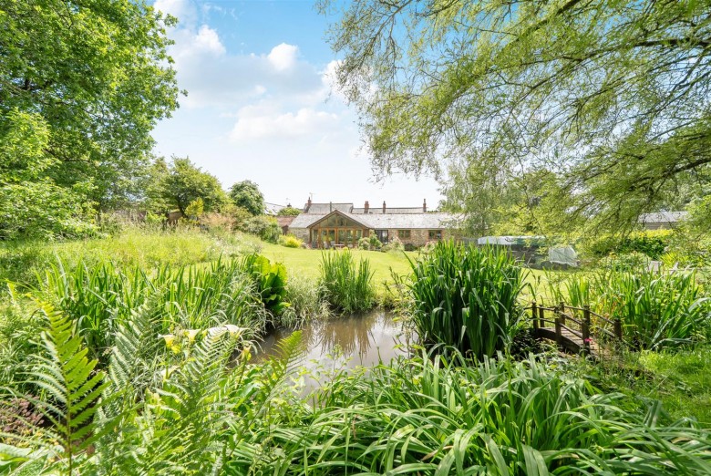 Click the photo for more details of Churchstanton, Taunton