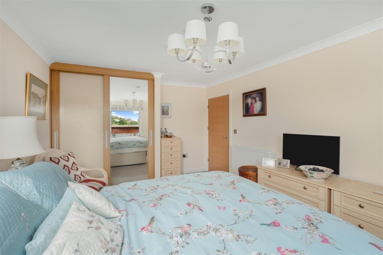 Images for Bath Road, Banbury - Huge partially covered balcony
