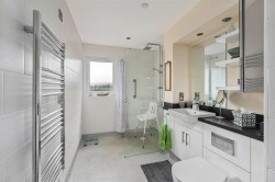Images for Bath Road, Banbury - Huge partially covered balcony