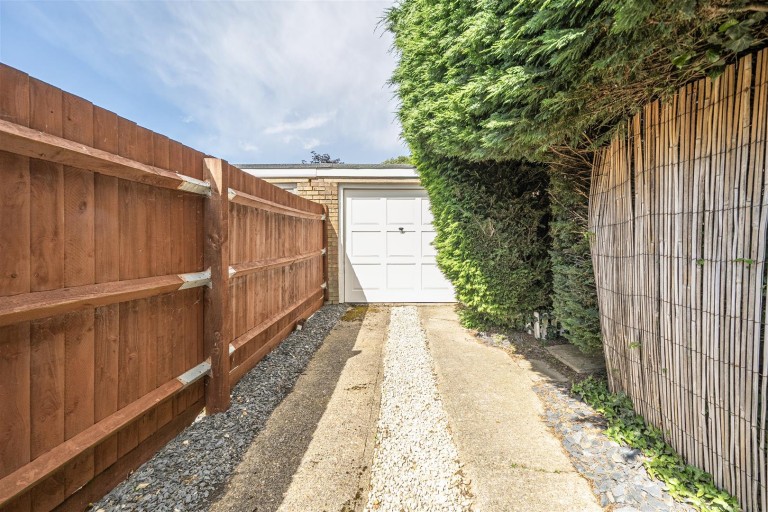 Images for Lime Road, Yardley Gobion, NN12