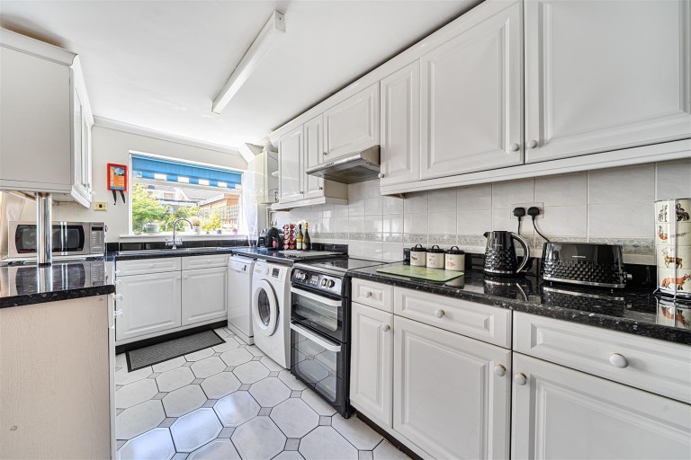 Images for Lime Road, Yardley Gobion, NN12
