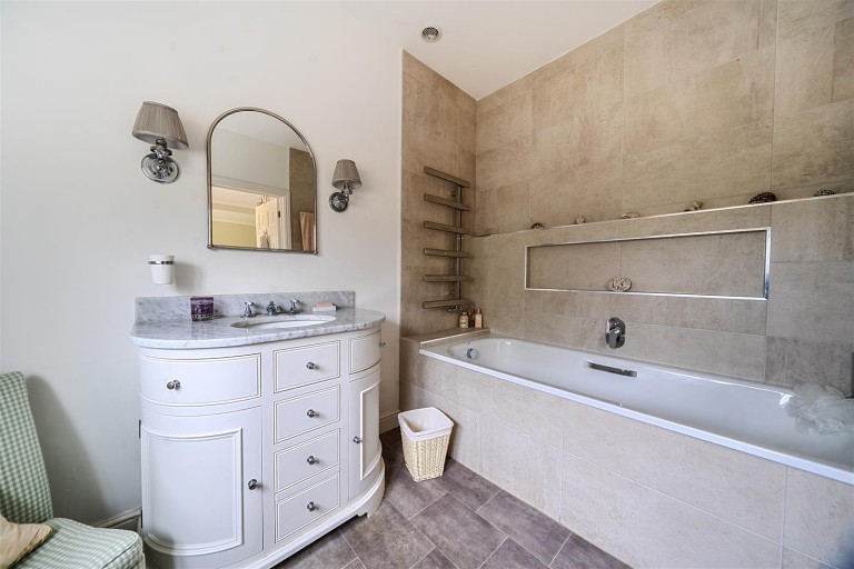 Images for The Paddock, Lovells Court, Burton Street, Marnhull