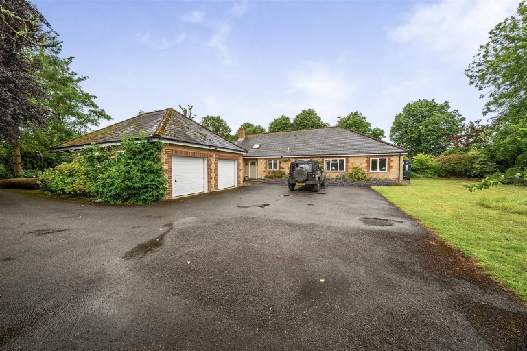 Images for The Paddock, Lovells Court, Burton Street, Marnhull