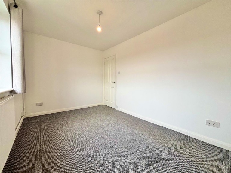 Images for Tennyson Road, Freshwater