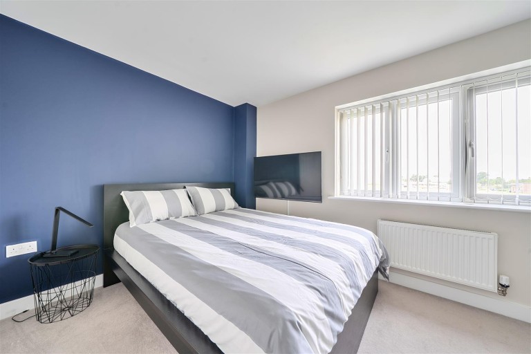Images for Lee Drive, Houlton, Rugby, CV23