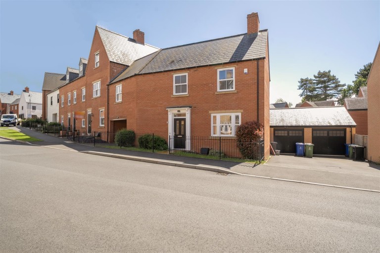 Images for Redcar Road, Towcester, NN12