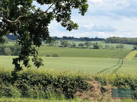 Click the photo for more details of 1 Mere Cottages, Houghton-On-The-Hill, Leicestershire