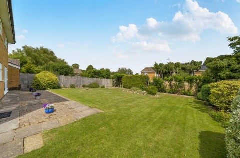 Click the photo for more details of Grovelands, Daventry, NN11