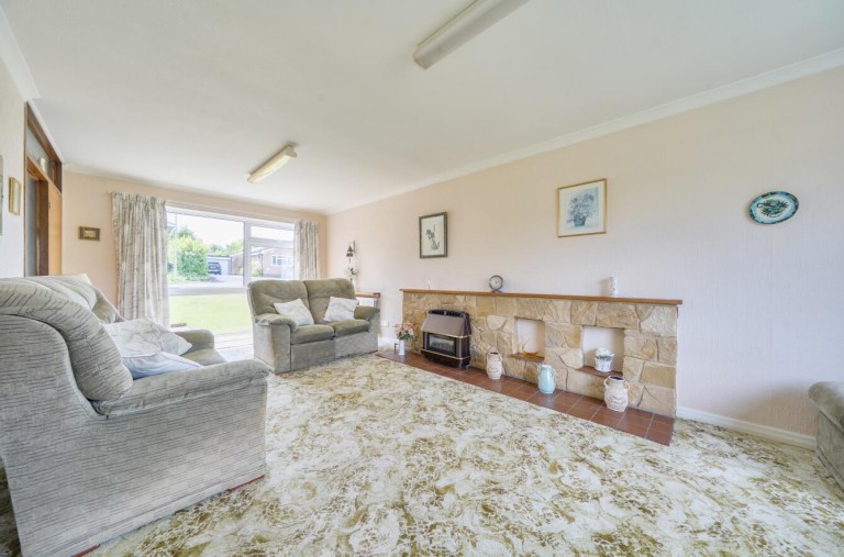 Images for Grovelands, Daventry, NN11