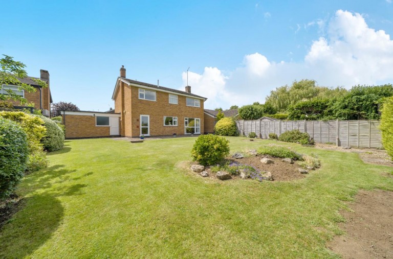 Images for Grovelands, Daventry, NN11