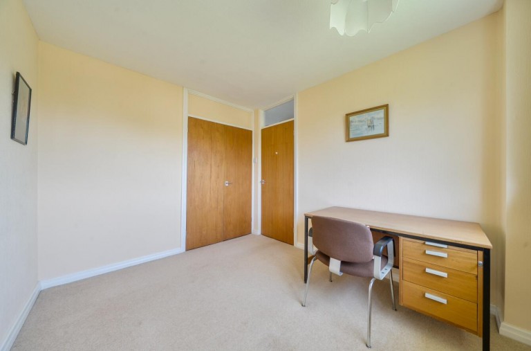 Images for Grovelands, Daventry, NN11