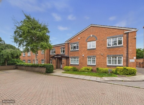 Click the photo for more details of Ronald Court, Avenue Road, Clarendon Park, Leicester