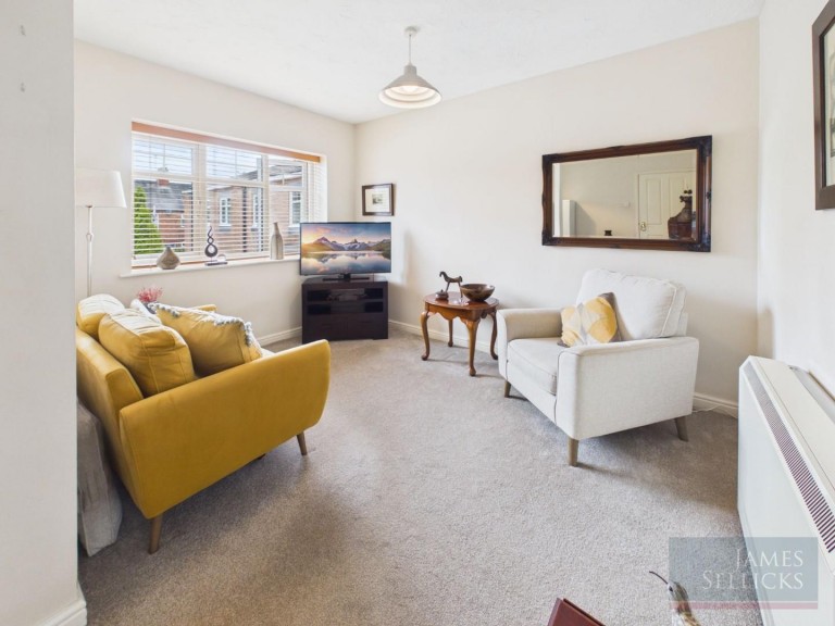 Images for Ronald Court, Avenue Road, Clarendon Park, Leicester