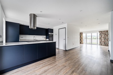 Click the photo for more details of Taw Wharf, Sticklepath, Barnstaple