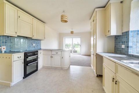 Click the photo for more details of Isle Abbotts, Ilminster