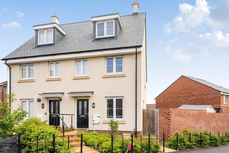Images for Egremont Road, Rumwell, Taunton