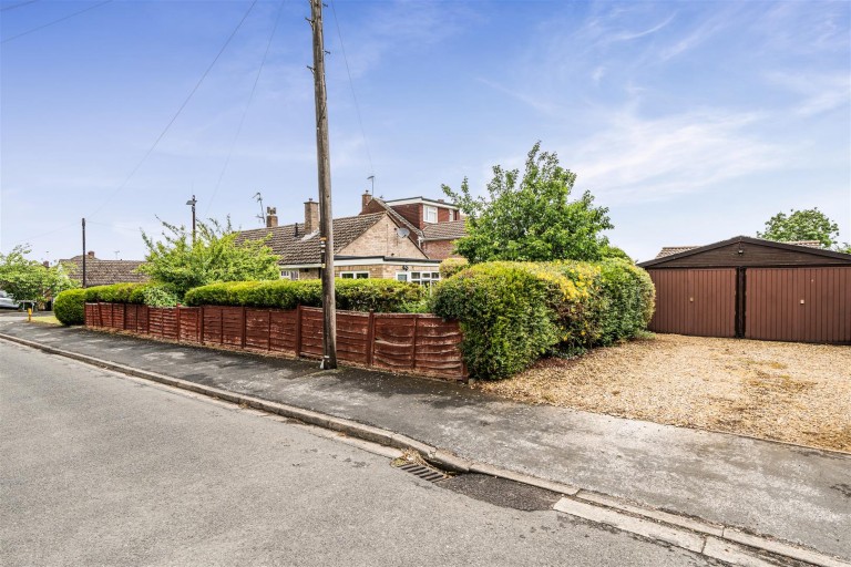 Images for Browning Road, Rugby, CV21