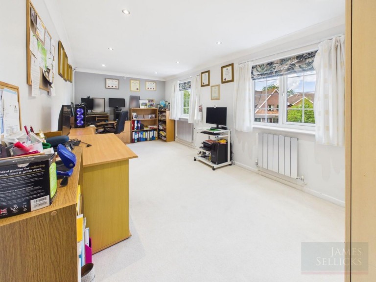 Images for Norman Court, Oadby, Leicestershire