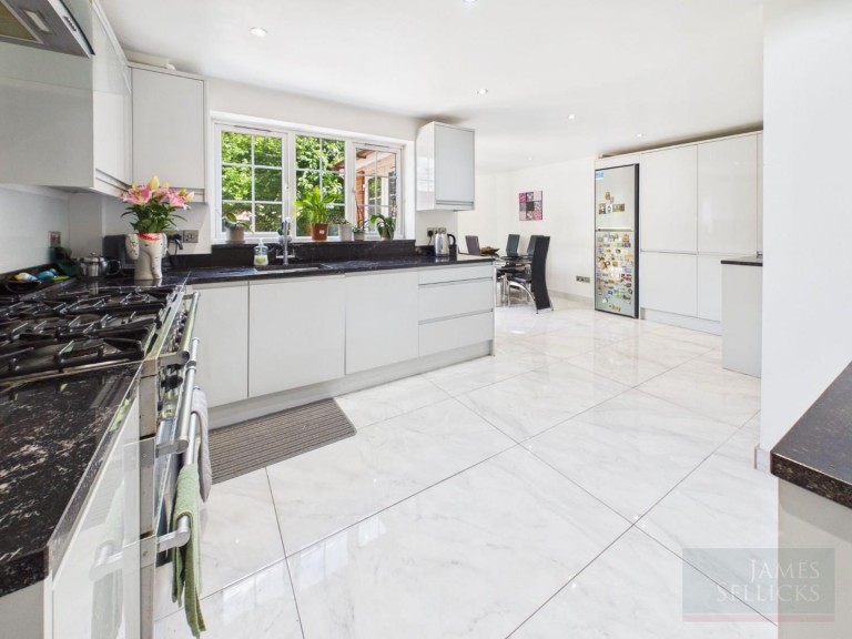 Images for Norman Court, Oadby, Leicestershire