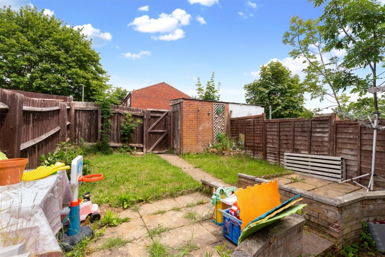 Images for Ironstones, Banbury