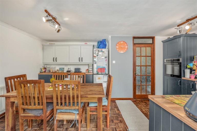 Images for Ironstones, Banbury
