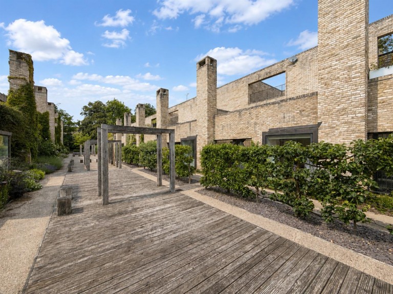 Images for Henslow Mews, Cambridge