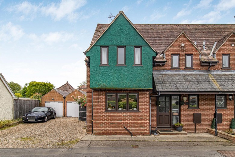 Click the photo for more details of South Street, Great Chesterford, Essex