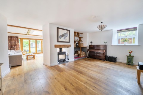 Click the photo for more details of High Street, Whittlebury, NN12