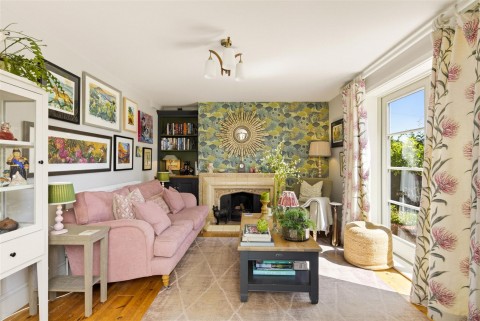 Click the photo for more details of Pound Road, Lyme Regis