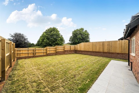 Click the photo for more details of Fox View, Milborne St Andrew