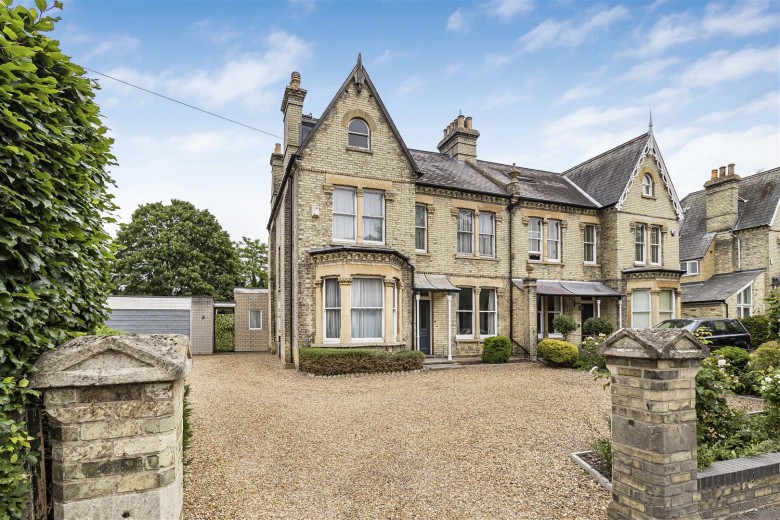 Click the photo for more details of Tunwells Lane, Great Shelford