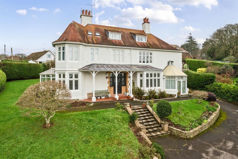Click the photo for more details of Colway Lane, Lyme Regis