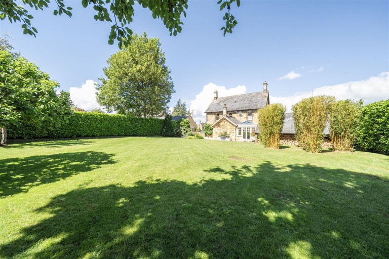 Images for The Green, Abthorpe, NN12