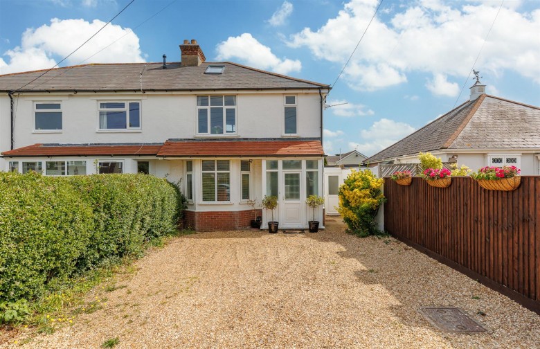 Click the photo for more details of Cowes, Isle of Wight
