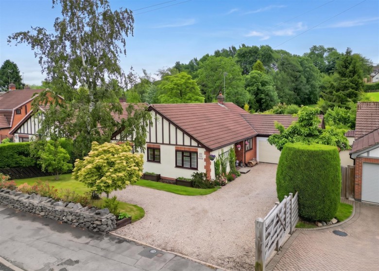 Click the photo for more details of Main Street, Swannington, LE67