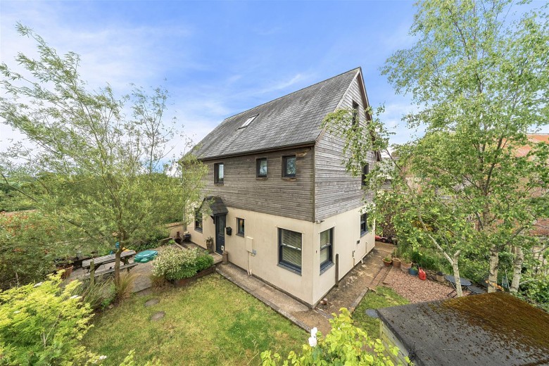 Click the photo for more details of Rensey Lane, Lapford, Crediton