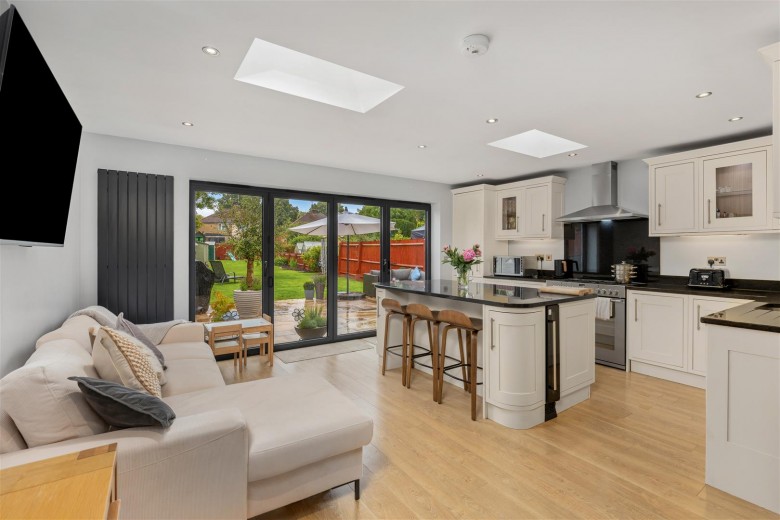 Click the photo for more details of Warwick Road, Banbury - No onward chain