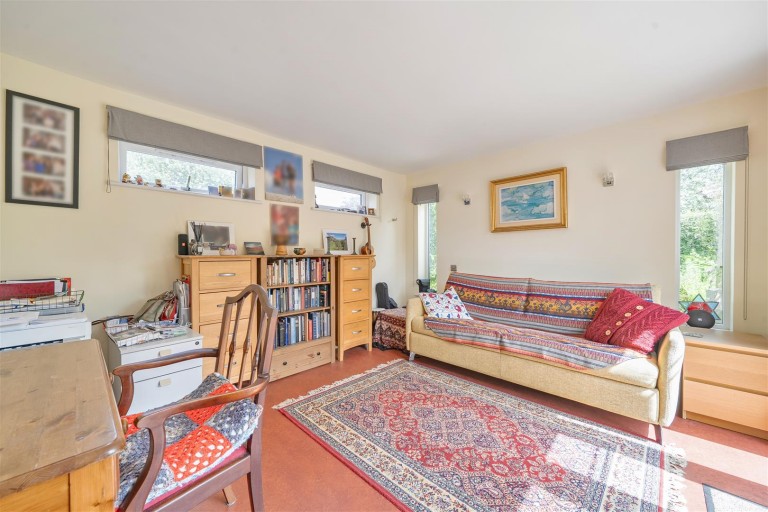 Images for Higher Shapter Close, Topsham, Exeter