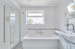 Images for Higher Shapter Close, Topsham, Exeter