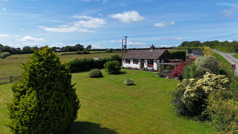 Images for Near Rackenford