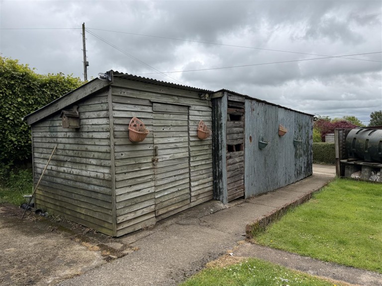 Images for Near Rackenford