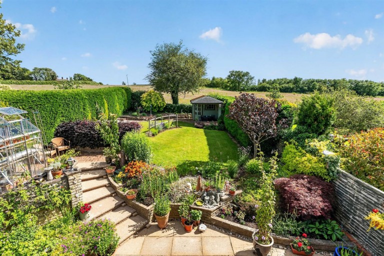Images for Foxhill, Whissendine, Rutland
