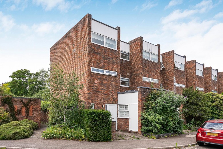 Click the photo for more details of St. Marks Court, Cambridge