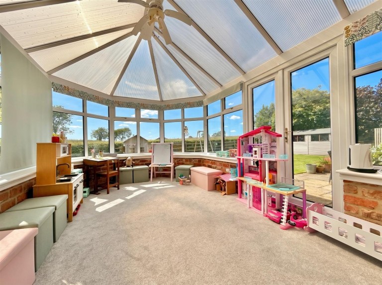 Images for Kings Hill, Caythorpe, Grantham