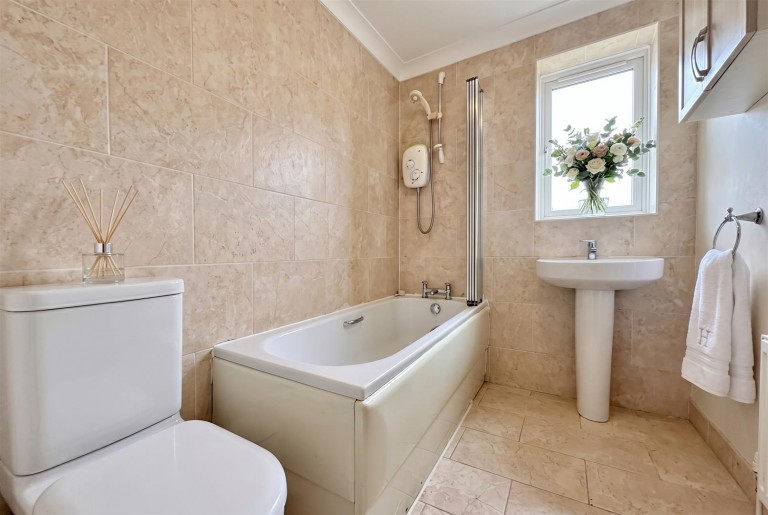 Images for Kings Hill, Caythorpe, Grantham